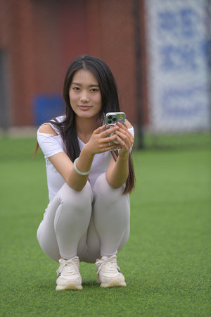 《善良的妻子》中金珍善扮演谁?